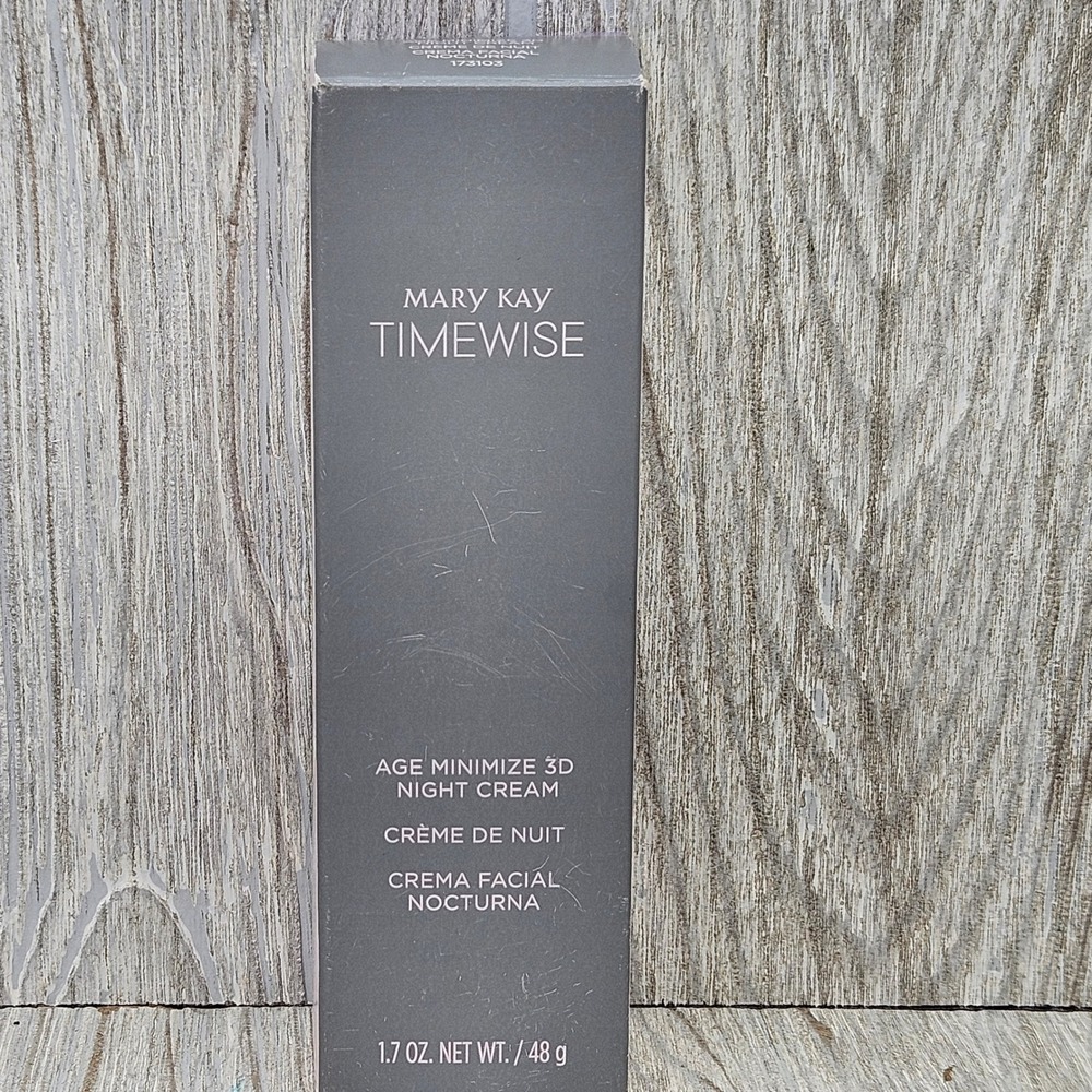 Mary Kay TimeWise Age Minimize 3D Night Cream Combination Oily Skin 1.7oz 48g